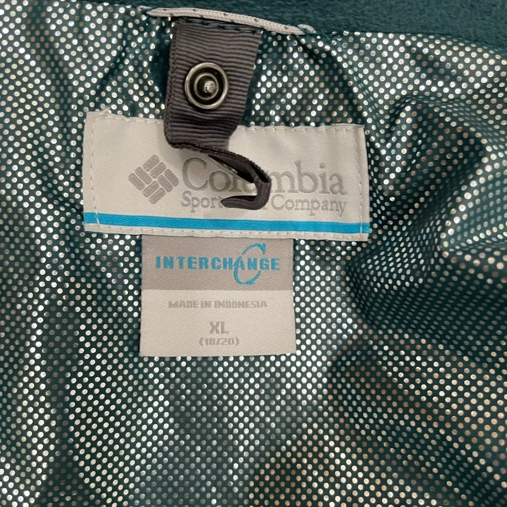 Columbia three piece